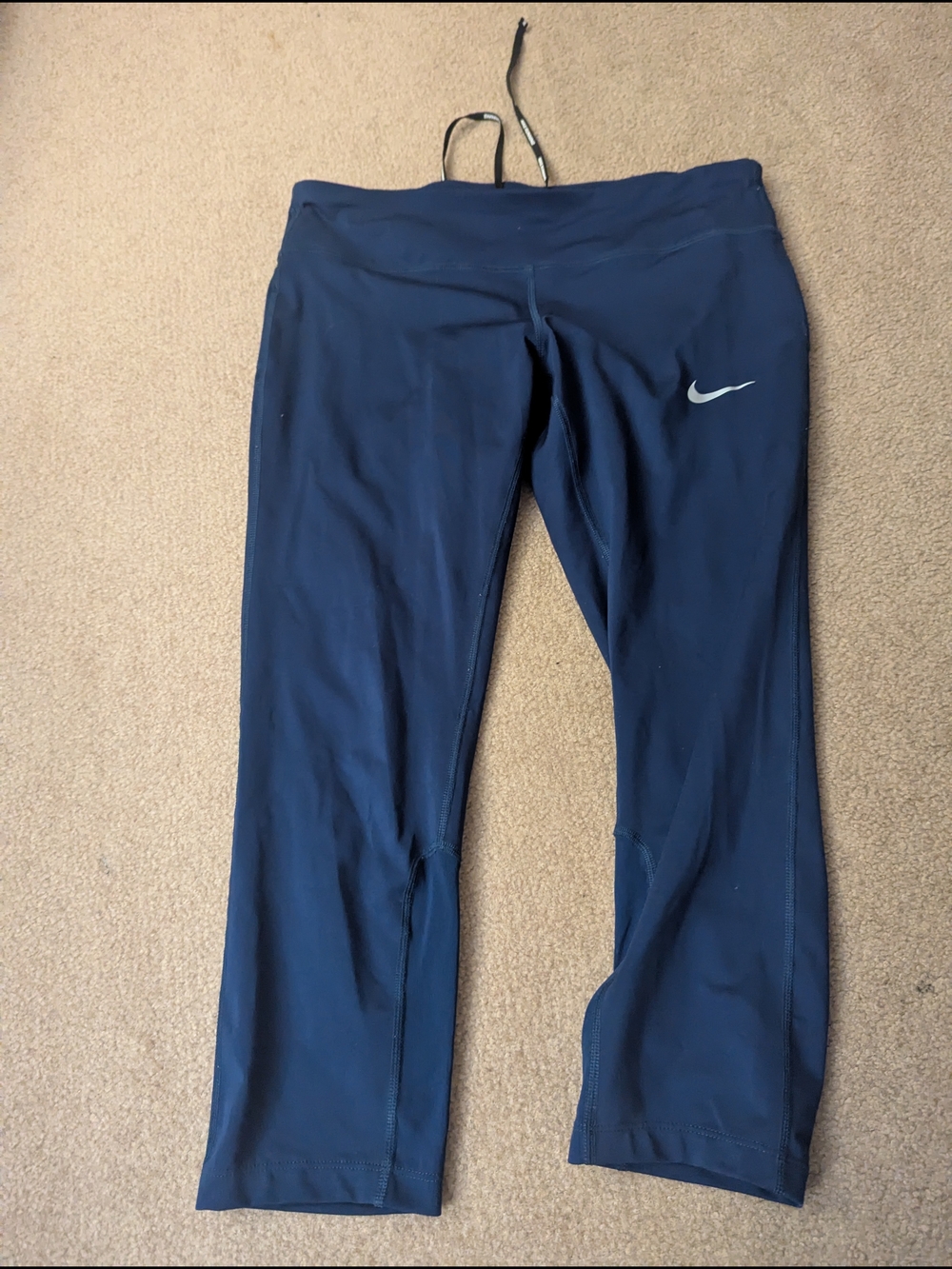 Nike Women’s Navy Blue Performance Capri Leggings